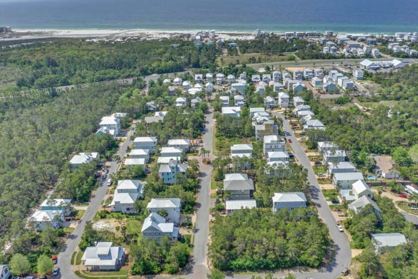 Aerial view of Grande Pointe towards water